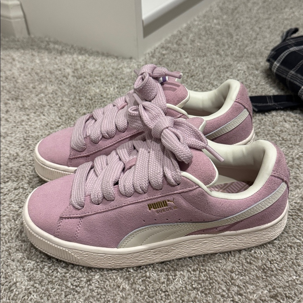 Puma Suede Lilac Suede XL Sneakers